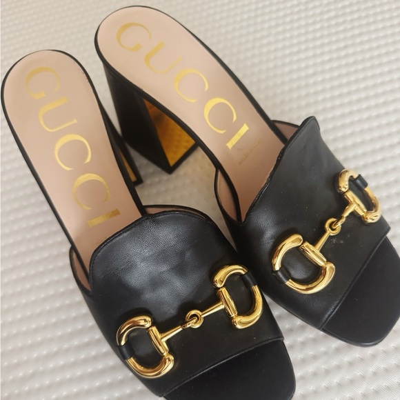 Gucci Horsebit Napa heels (new!!) - Picture 1 of 4